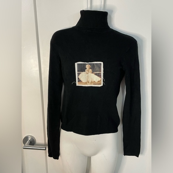 Drop Dead Gorgeous Marilyn Monroe Black Lightweight Turtleneck Vintage M/L - Picture 2 of 6